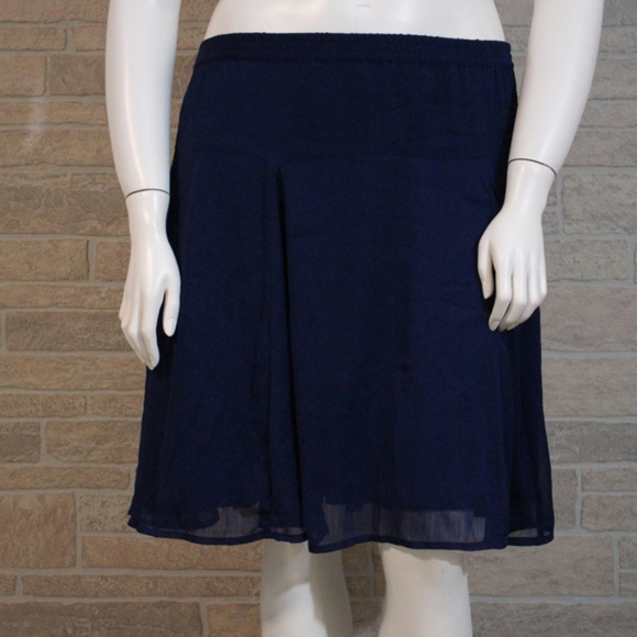 Old Navy Dresses & Skirts - Old Navy Goodnight Godet Ruffle Pull On Skirt